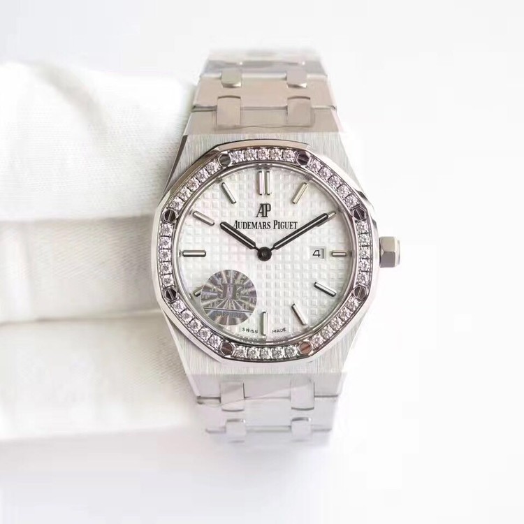 JF공장 오데마피게 로얄오크 33mm 스위스ETA쿼츠무브먼트 Audemars Piguet Royal Oak 다이아베젤 흰판