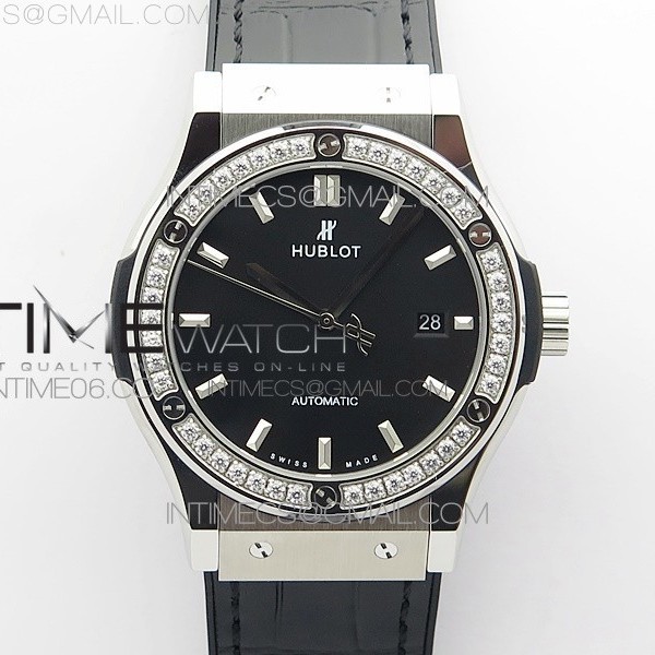 B50공장 위블로 클래식퓨전 스틸 다이아몬드 베젤 블랙다이얼 블랙거미스트랩 Classic Fusion 42mm SS Paved Diamonds Bezel B50F Black Dial On Black Gummy Strap A2892