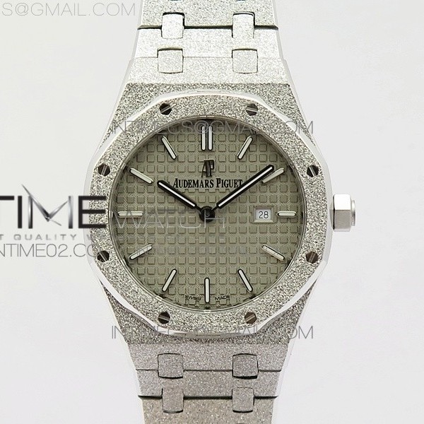 OM공장 오데마피게 로얄오크 15000 프로스티드골드 그레이다이얼 ROYAL OAK 33MM 15000 SATIN-POLISHED SS GRAY DIAL ON SS BRACELET QUARTZ